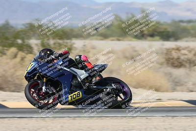 media/Nov-01-2025-CVMA (Sat) [[fc0f7531b8]]/Race 7-Formula Twins-Formula 40 UL/